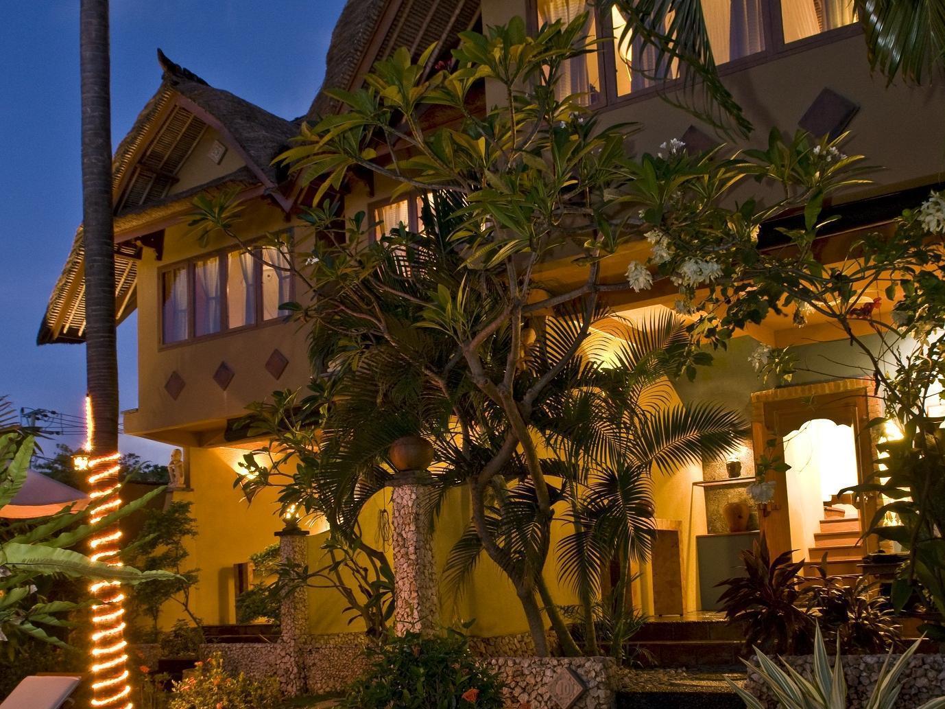 Hotel Puri Madawi Seminyak Exterior foto